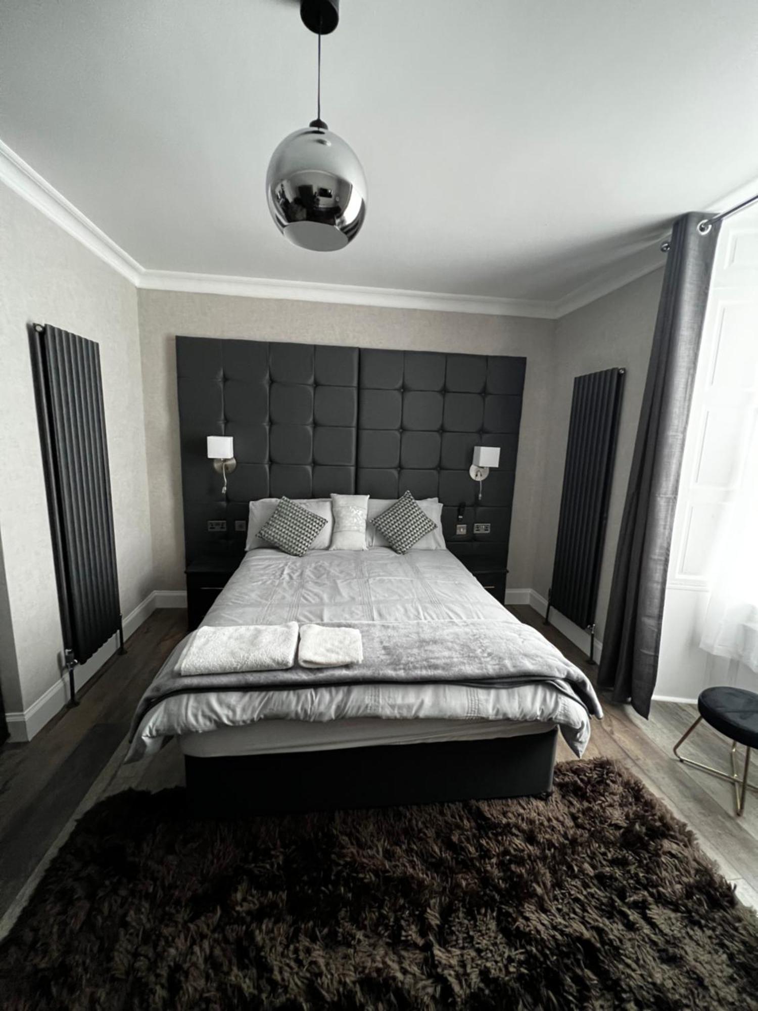 Amani Apartments - Glasgow City Centre ภายนอก รูปภาพ